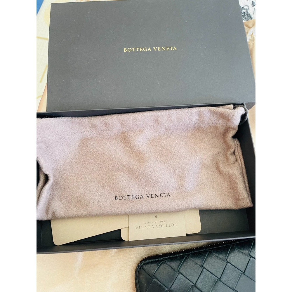 BOTTEGA VENETA 寶緹嘉經典編織皮革拉鍊長夾(608053-黑)二手-細節圖2