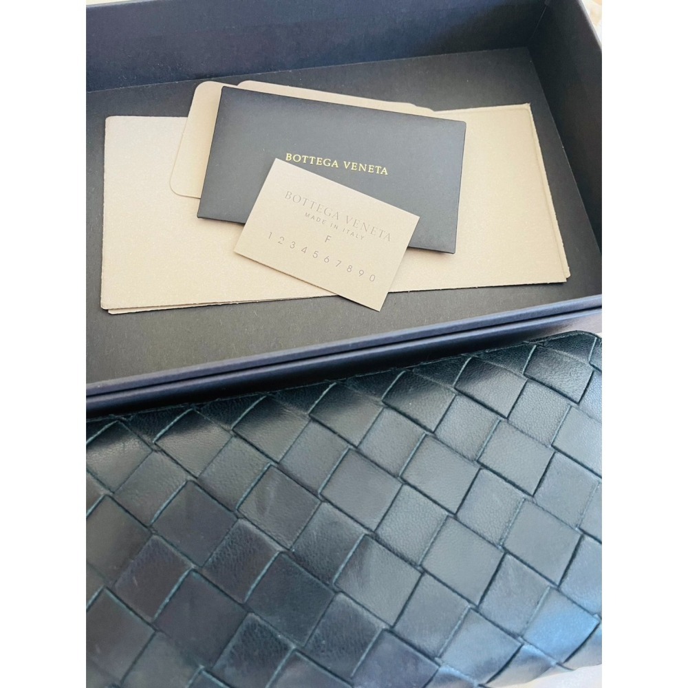 BOTTEGA VENETA 寶緹嘉經典編織皮革拉鍊長夾(608053-黑)二手-細節圖8