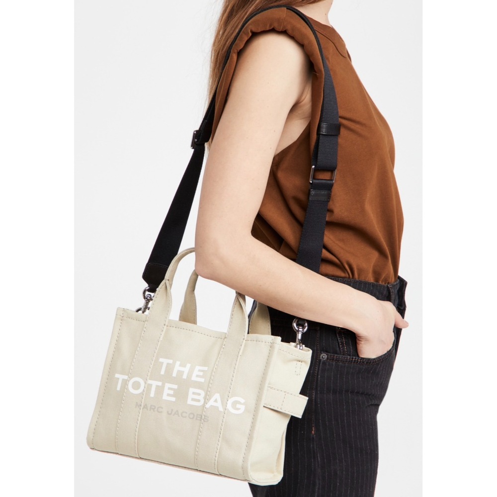 MARC JACOBS 馬克賈伯TRAVELER MINI TOTE 字母帆布兩用墨綠色拖特包 二手-細節圖8