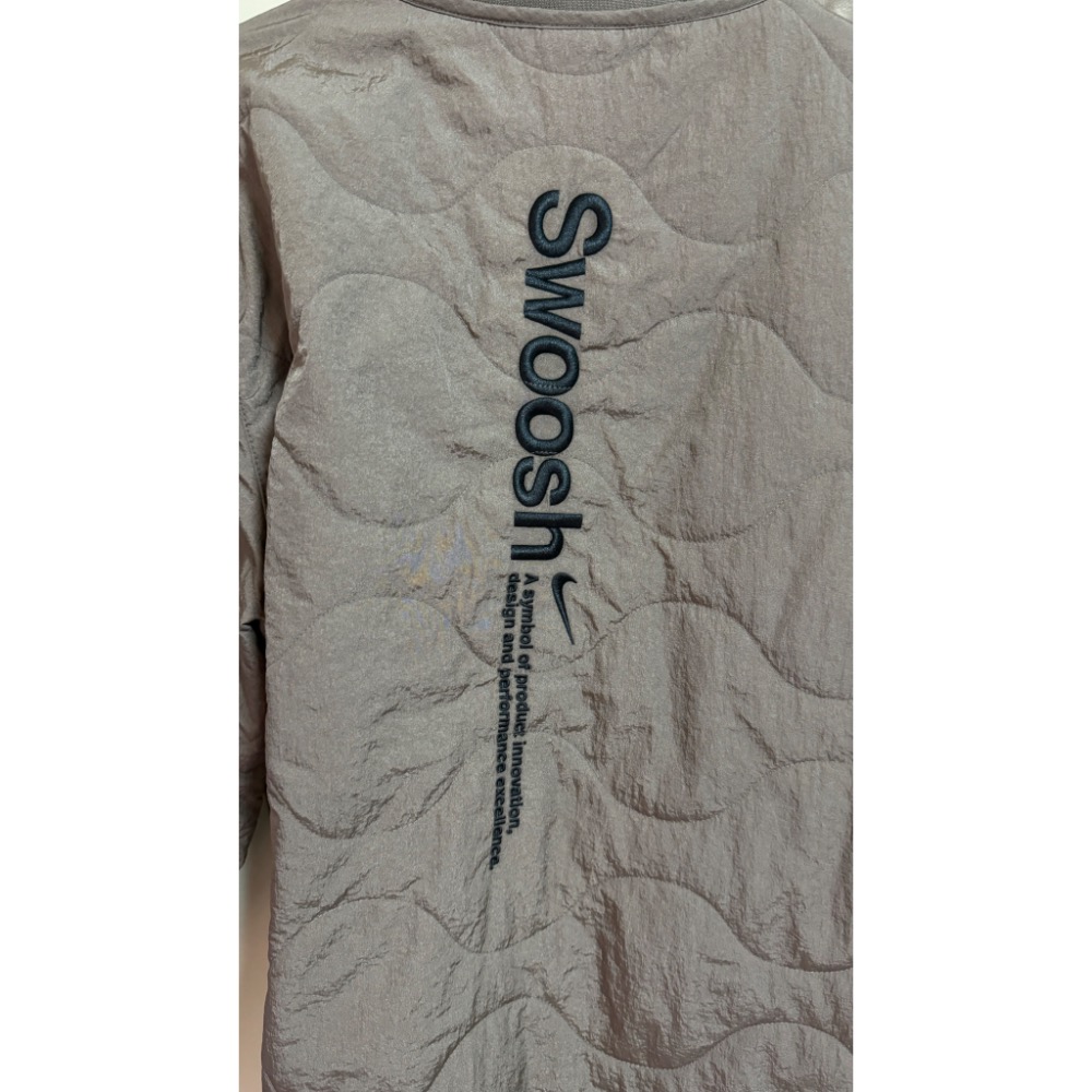 99%新 NIKE 薄羽絨外套 XL-細節圖4