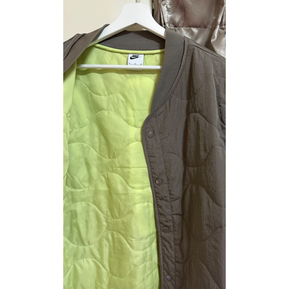 99%新 NIKE 薄羽絨外套 XL-細節圖5