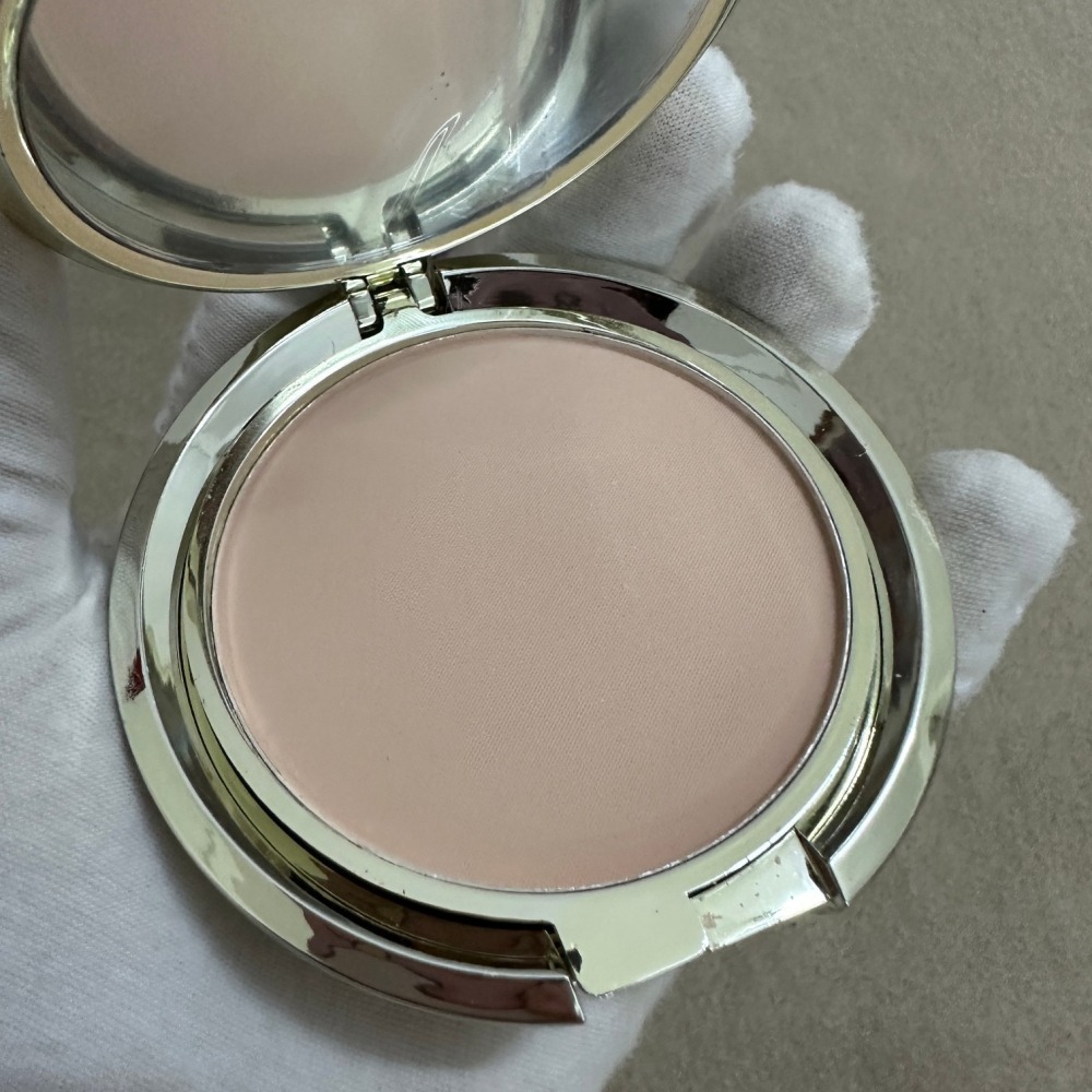 香緹卡粉餅10g，現貨兩色：Petal最白色，Shell第二白-細節圖5