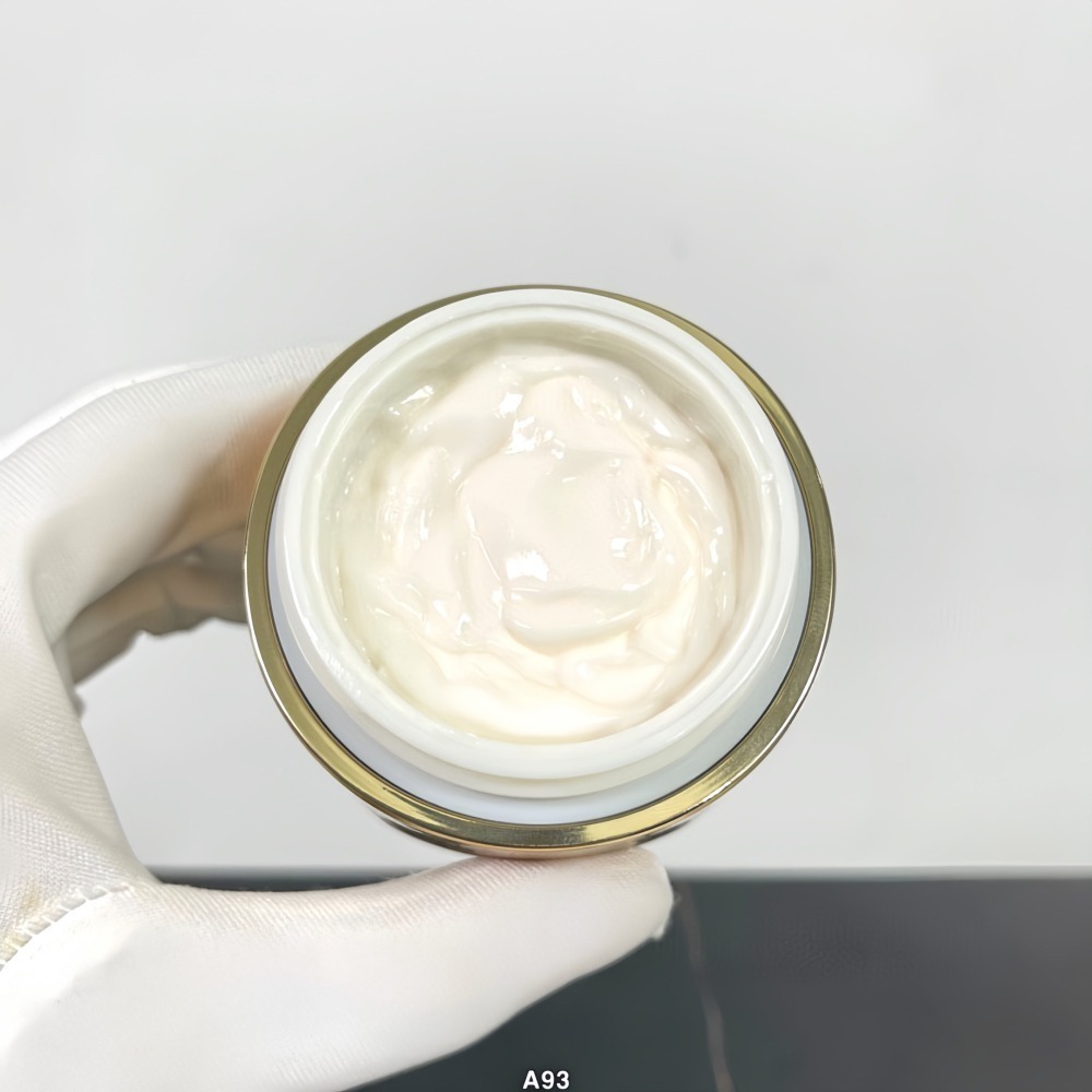 ✨本月特價商品 ✨ESTEE LAUDER雅詩蘭黛 白金級極萃賦活花秘乳霜50ML-細節圖2