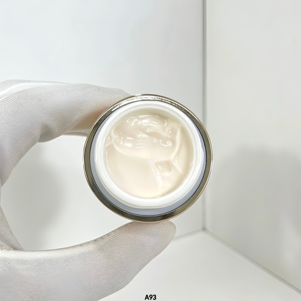 雅詩蘭黛 RE-NUTRIV 白金級絕世煉金花秘眼霜 容量: 15ml-細節圖4