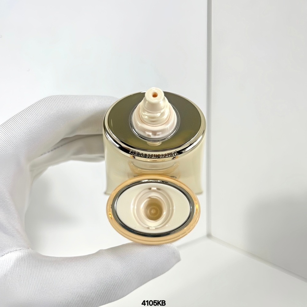 最新版 肌膚之鑰 Cle De Peau Beaute 逆齡光采防曬霜SPF50+ 50g-細節圖5