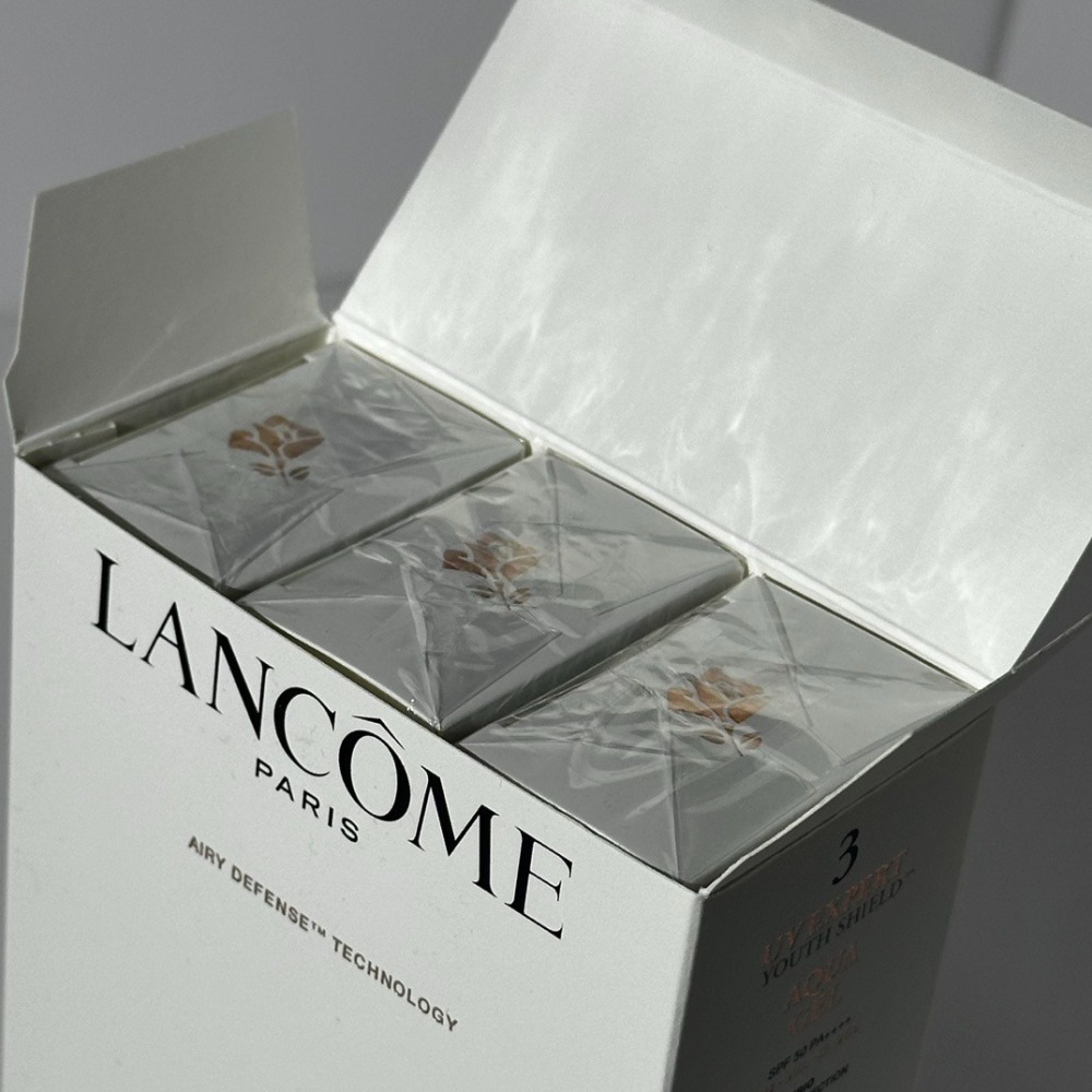 法國 蘭蔻 小白管三支裝/組  防曬霜UV水凝露50ml 限定加大版素-細節圖6