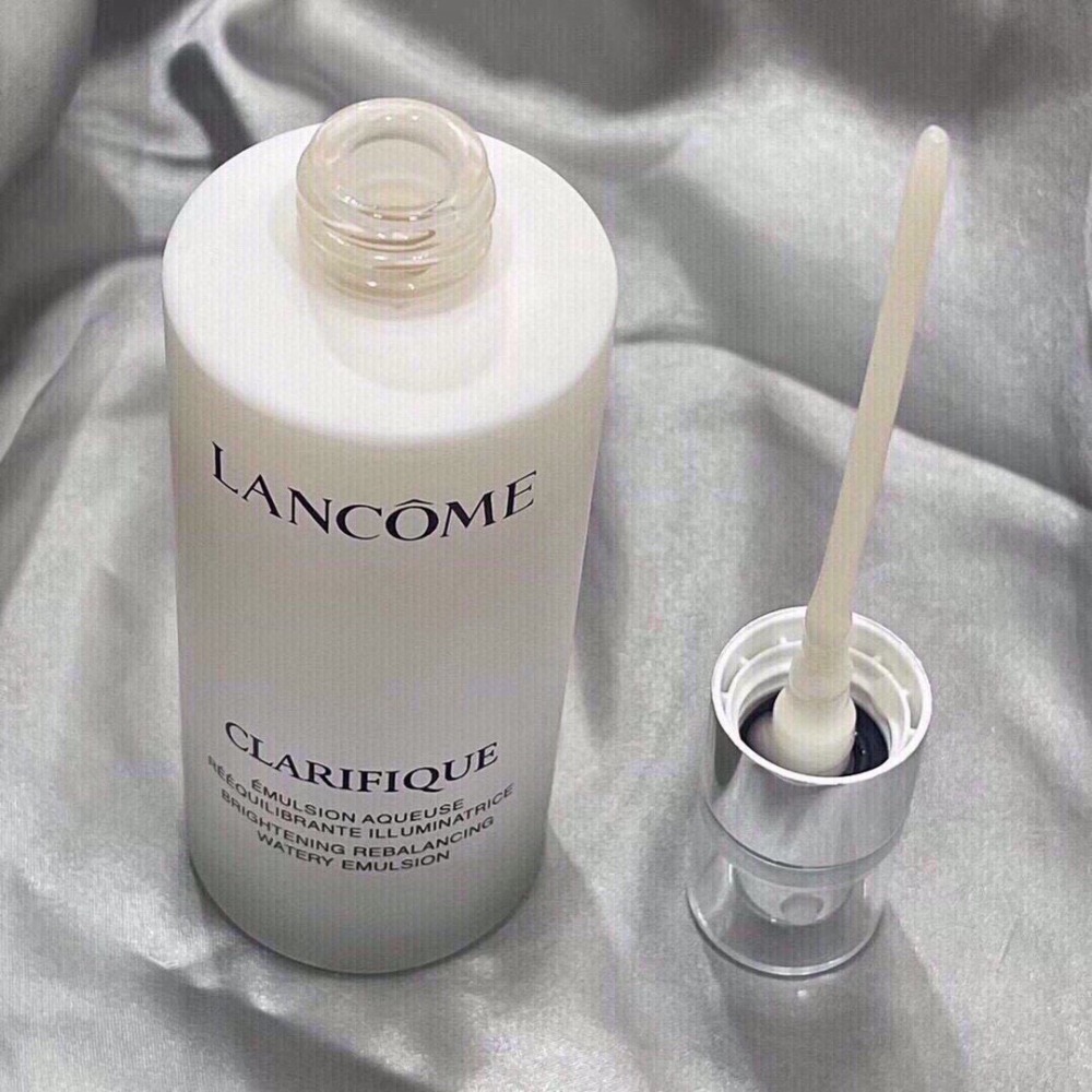 蘭蔻2024新版  超極光亮白保濕精華乳 75ml-細節圖5