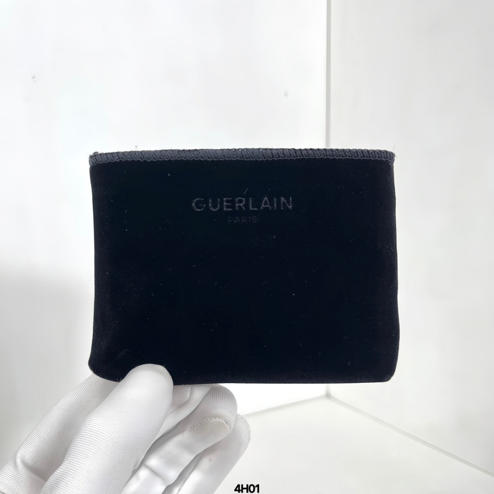 嬌蘭 24k純金持妝無暇輕潤粉餅--細節圖4