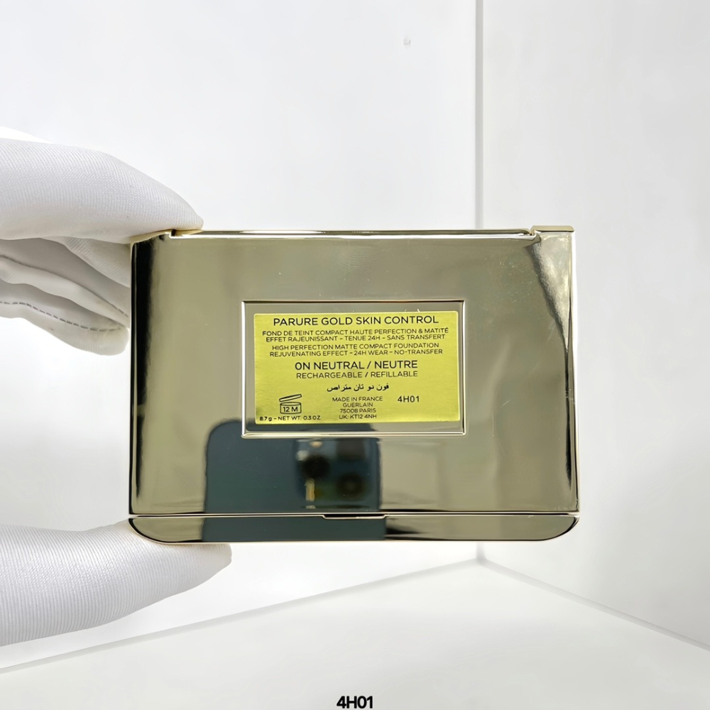 嬌蘭 24k純金持妝無暇輕潤粉餅--細節圖5