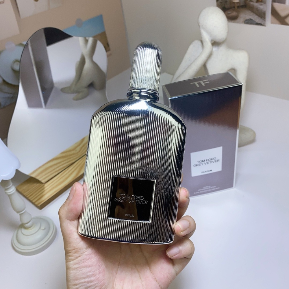TOM FORD系列~Grey Vetiver Parfum 灰色香根草加强版男性香精~新品--細節圖3