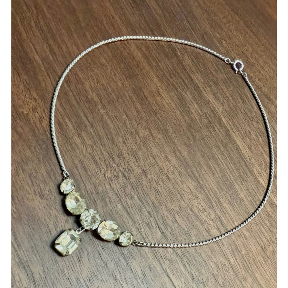 ✨Thistle Vintage✨在匆匆流逝的歲月裡，有些美好被精心封存✨古著水晶鎖骨鏈✨穿越時復古懷舊-細節圖2