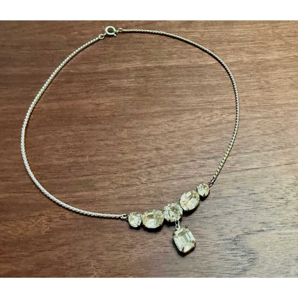 ✨Thistle Vintage✨在匆匆流逝的歲月裡，有些美好被精心封存✨古著水晶鎖骨鏈✨穿越時復古懷舊-細節圖3