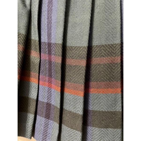 1⃣️義大利製遠企LOVE SEX MONEY氣質復古高領全鏤空蕾絲刺繡玫瑰襯衫2⃣️ 100%純羊毛台灣手工蘇格蘭裙子-細節圖7