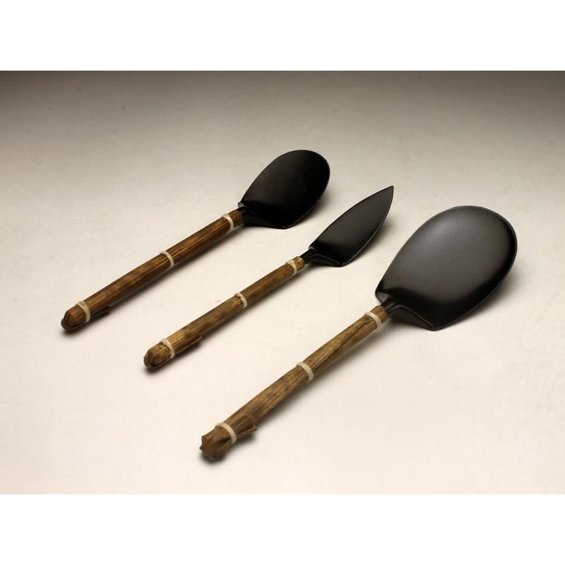 日本人肉背回1⃣️ 火筷2⃣️丸喜陶苑古伊萬里大鉢大碗有共箱微波爐可用3⃣️火鏟一套原斑竹皮手把 喝茶品香我的ㄧ人食-細節圖9