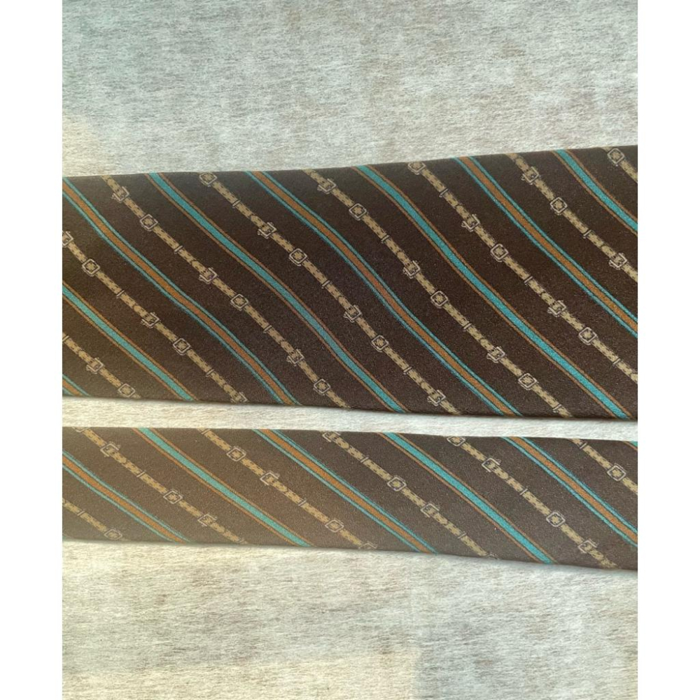 二手古著1️⃣100%純絲深咖啡色✨義大利製✨法國La Belle Creole領帶2️⃣正品Nike 七分褲休閒便宜-細節圖5