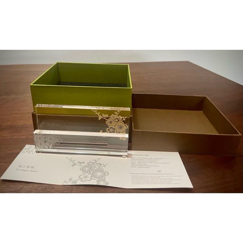 琉璃工房 梅花名片架：淬鍊清雅，映照東方哲思 在方寸之間，承載的不僅是名片，更是品味與文化的傳遞-細節圖4