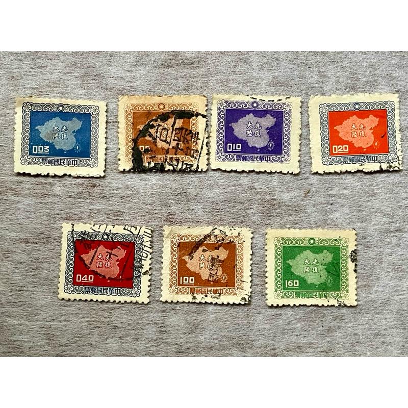 民國44年發行軍人節紀念郵票、58年實施9年國民教育週年紀念郵票、46年發行平版中華民國地圖郵票～標價為一張不挑隨機出貨-細節圖5