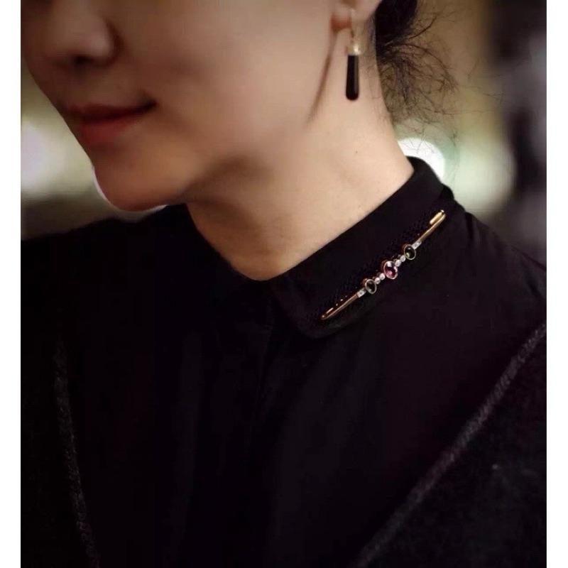 古著胸針1️⃣西德德國made in west Germany 雕花紅寶2️⃣avon小花3️⃣Paradise標琥珀色-細節圖6