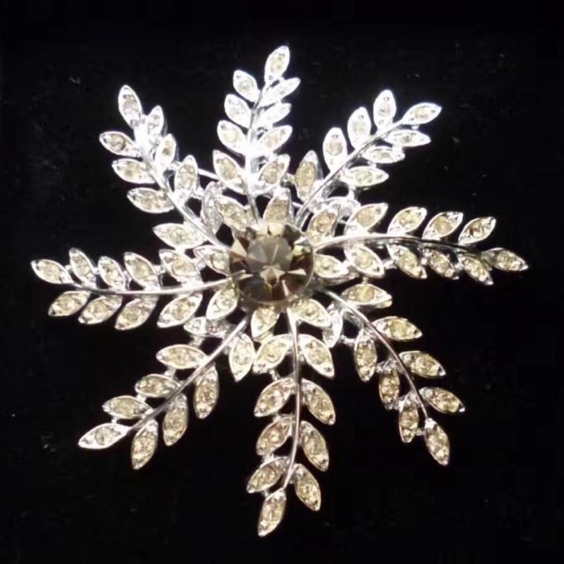 美國Sarah Coventry 1⃣️仿綠松石土耳其石 仿珠2⃣️暮靄煙燻亮閃閃胸針｛Thistle Vintage}-細節圖2