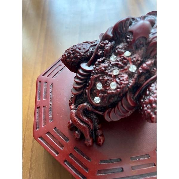 台灣製專利版權祥獅三腳蟾蜍 1⃣️紅木飛龍昇腾 立體雕刻可做書鎮 印章2⃣️祥獅專利三腳蟾蜍印泥 招財 避邪 擋煞咬錢-細節圖9