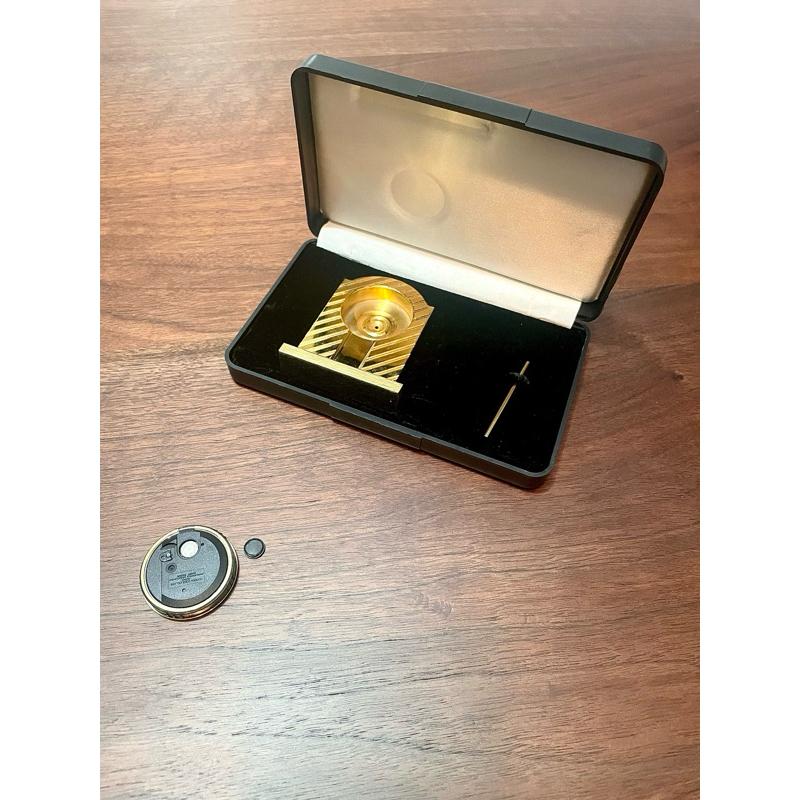 昭和懷舊逸品✨日本製1980年代絕版「0061」國際電話造型黃銅座鐘✨極致古銅質感擺件 穿越時光✨昭和時代的優雅與風華-細節圖9