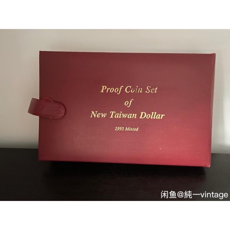 絕版紀念幣1⃣️1993年82年新台幣硬幣精鑄版癸酉雞年生肖紀念套幣台灣銀行套幣發行起始第1套2⃣️1974年歷-細節圖2