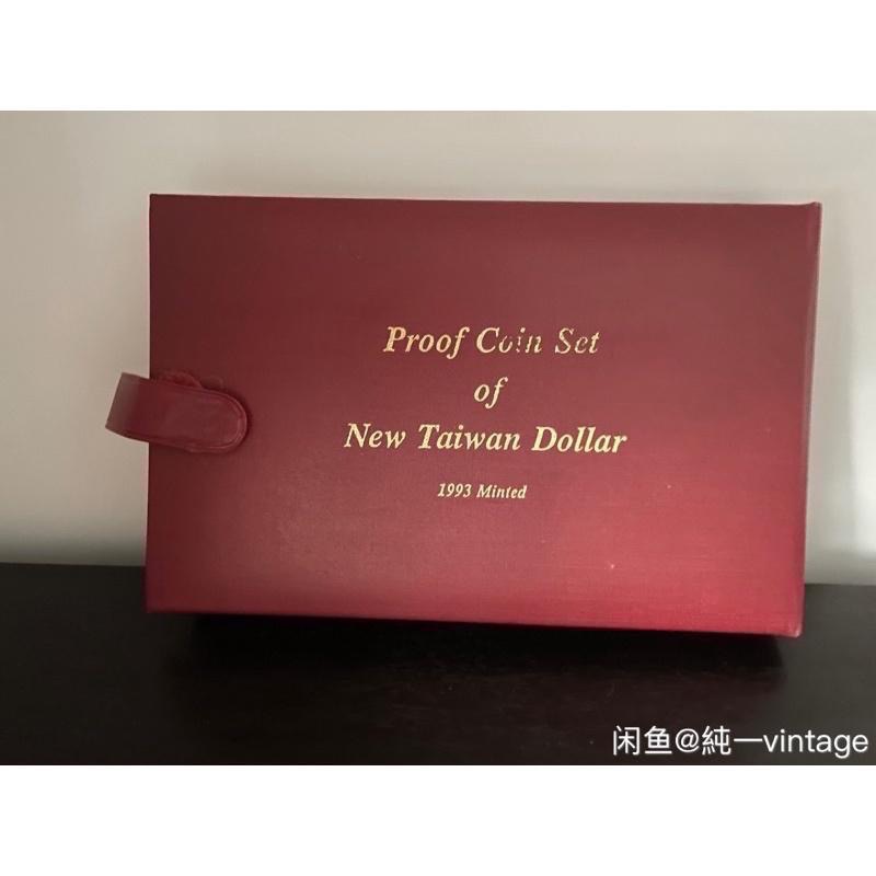 絕版紀念幣1⃣️1993年82年新台幣硬幣精鑄版癸酉雞年生肖紀念套幣台灣銀行套幣發行起始第1套2⃣️1974年歷-細節圖2