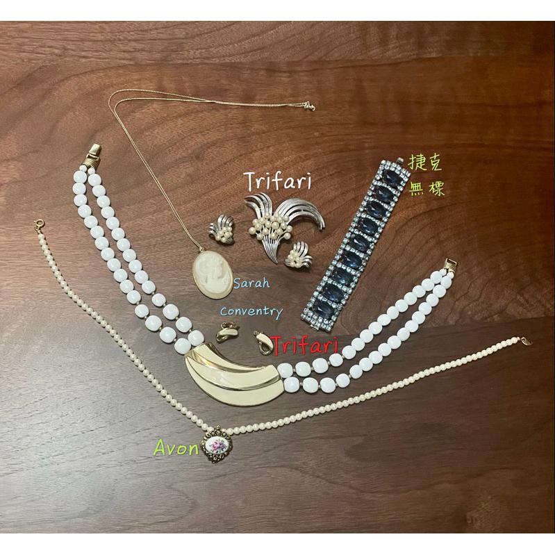 【Thistle Vintage】1970年代 Trifari 刻印珍珠胸針耳夾套組✨典雅復古・經典設計套裝🌿-細節圖9