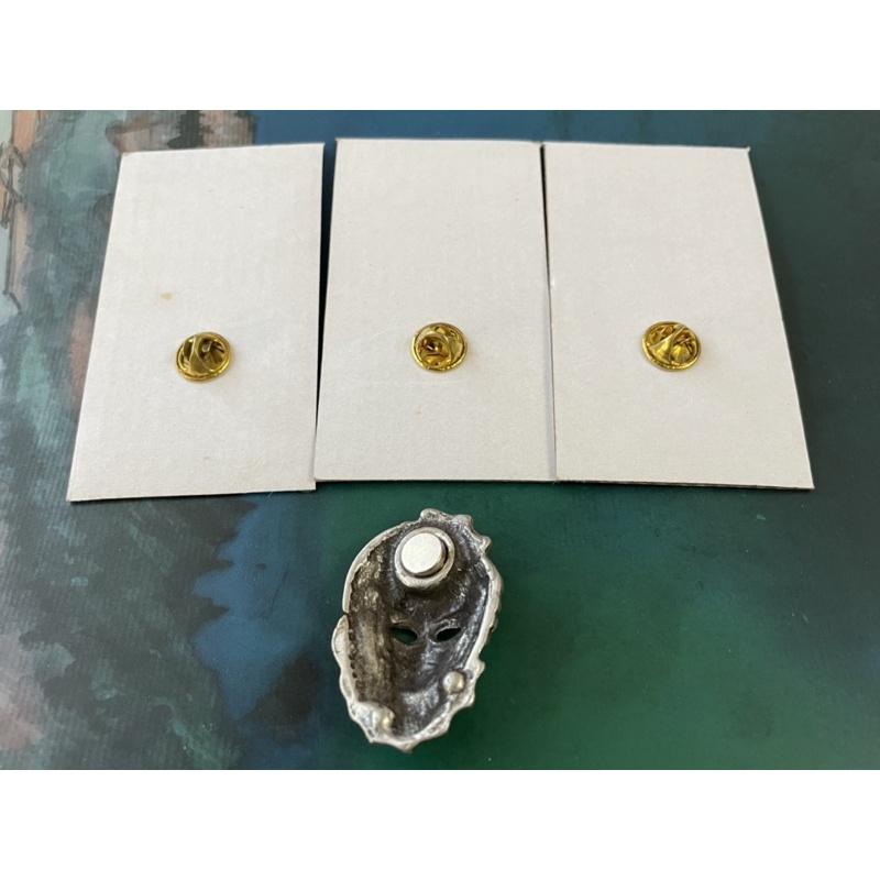 1⃣️新古品未用法國繪畫三百年別針領巾針2⃣️紅絲巾紅領帶熊寶寶胸針｛Thistle Vintage｝-細節圖2