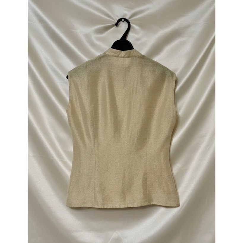 正品 Max Mara 義大利產淺金色絲混紡上衣（210元是上衣 不包含裙子）-細節圖3