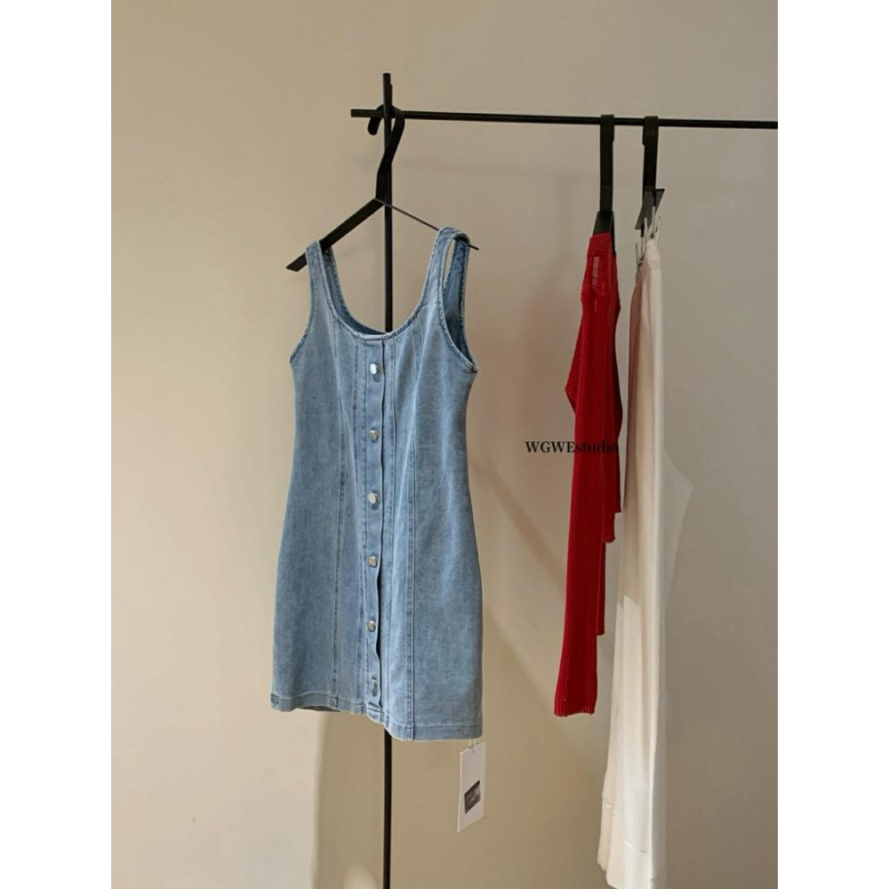 現貨 / 復古牛仔吊帶裙修身顯瘦包臀裙性感連身裙女生洋裝W5490-細節圖7