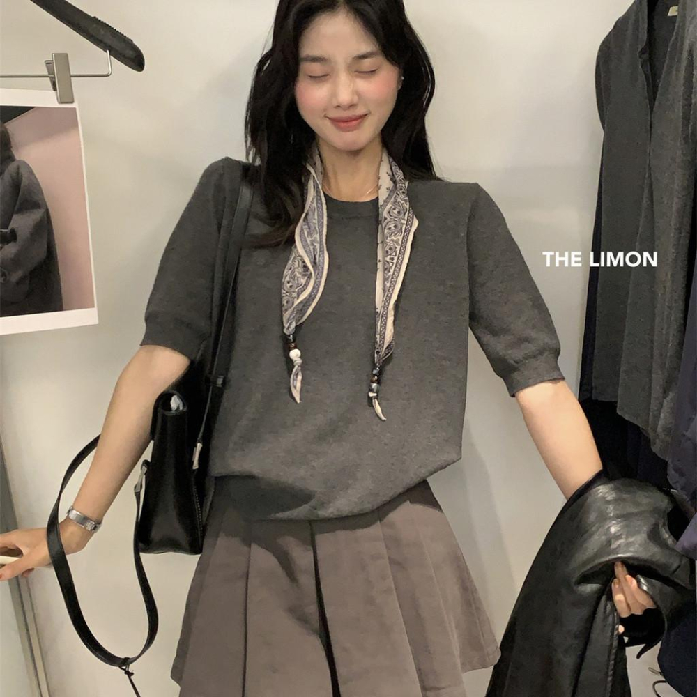 819 THE LIMON檸檬綠茶2025鞦季氣質通懃簡約短袖絲巾針織衫(配絲巾)-細節圖3