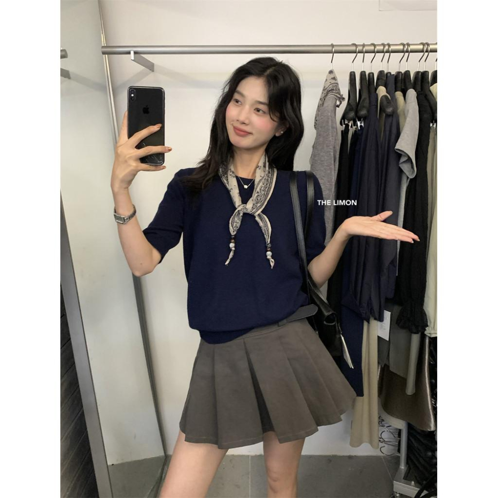 819 THE LIMON檸檬綠茶2025鞦季氣質通懃簡約短袖絲巾針織衫(配絲巾)-細節圖7