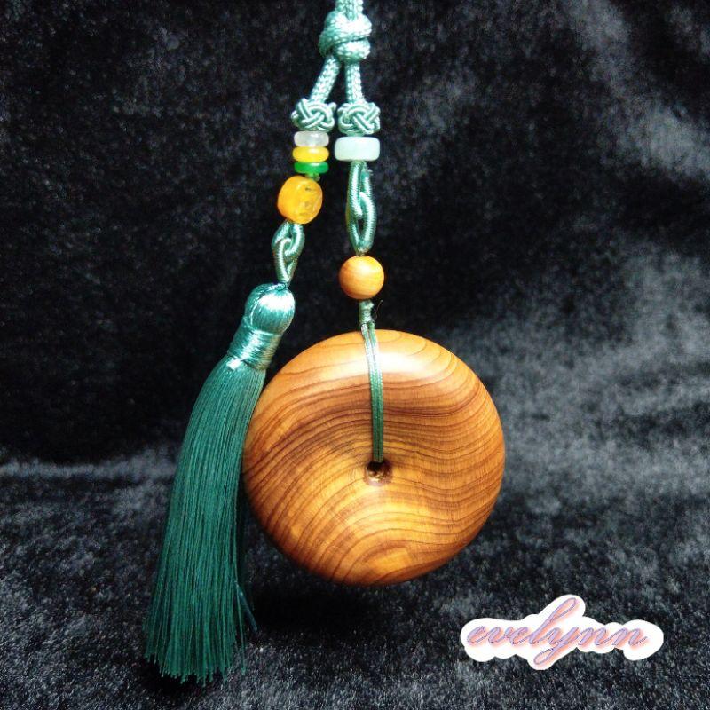 崖柏木雕 崖柏平安扣吊飾 吊件 手把件 淨化空氣 呼吸順暢 聞香降低血壓 醒腦安神 調整氣血 消毒殺菌-細節圖4