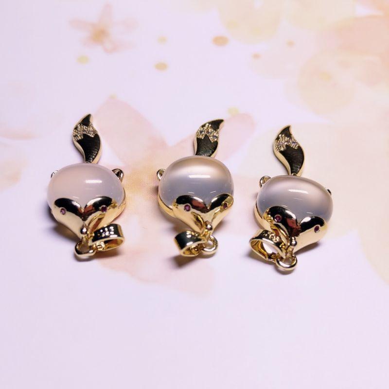 玉髓狐狸吊墜 玉髓吊飾 s925鍍金 尾巴靈活擺盪-細節圖3