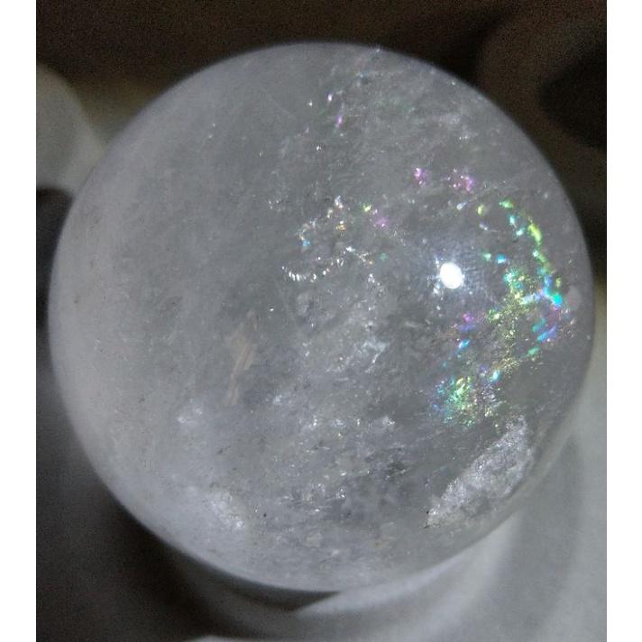 白水晶球 天然白水晶球  帶彩虹光 59.6mm-細節圖6