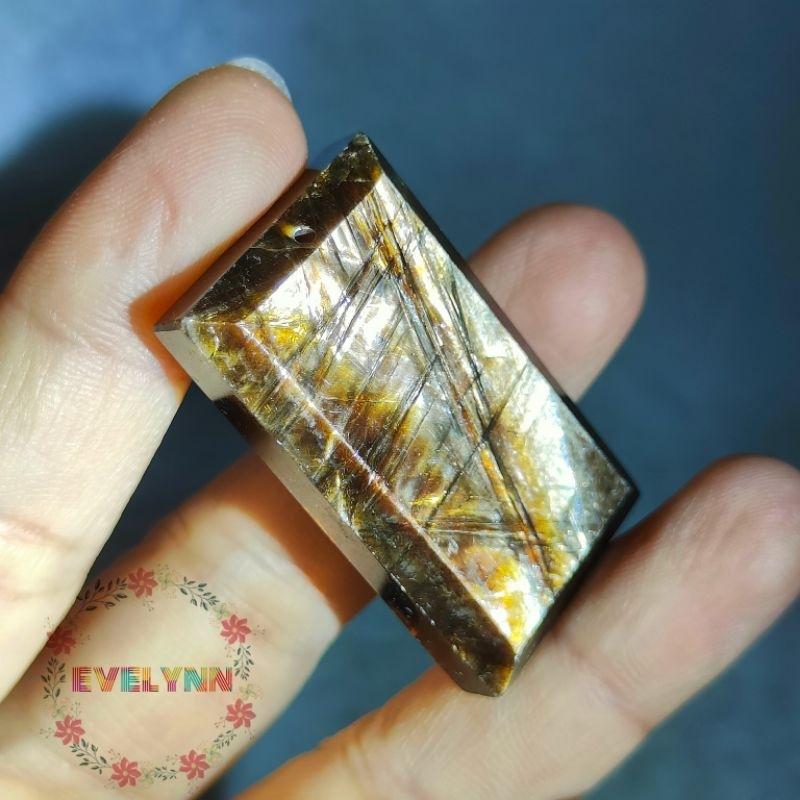 黑金雲母吊墜 黑雲母水晶 黑金鋰雲母 平衡穩定能量 淨化 地心連結 啟發洞察力和直覺 助記憶 聚財 招貴人-細節圖2