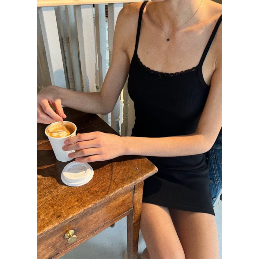 稀有現貨⊹經典細肩蕾絲小黑裙 🖤-細節圖3