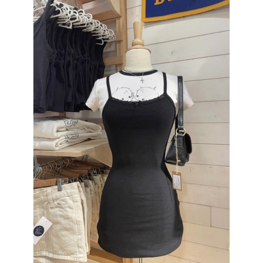 稀有現貨⊹經典細肩蕾絲小黑裙 🖤-細節圖4