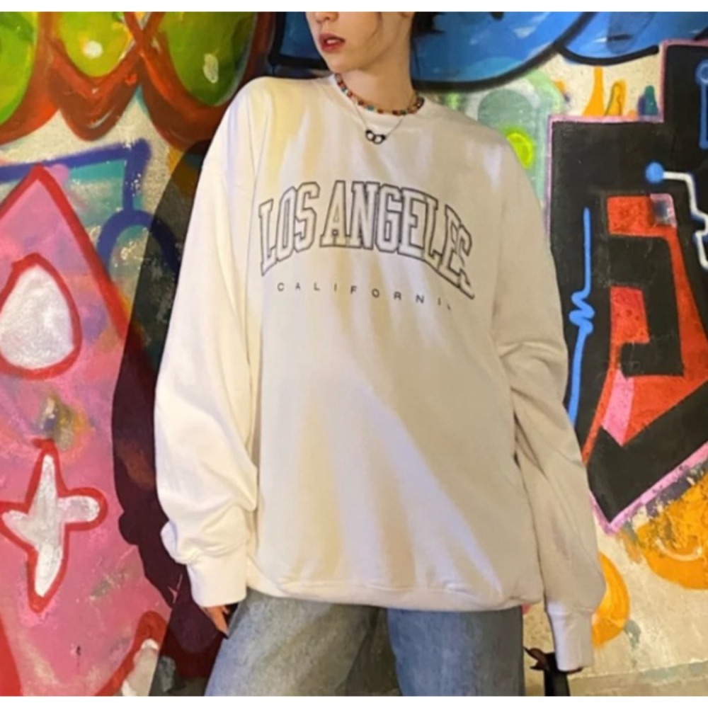 現貨⊹LA印花純白衛衣 🎧 Erica LA Sweatshirt-細節圖3