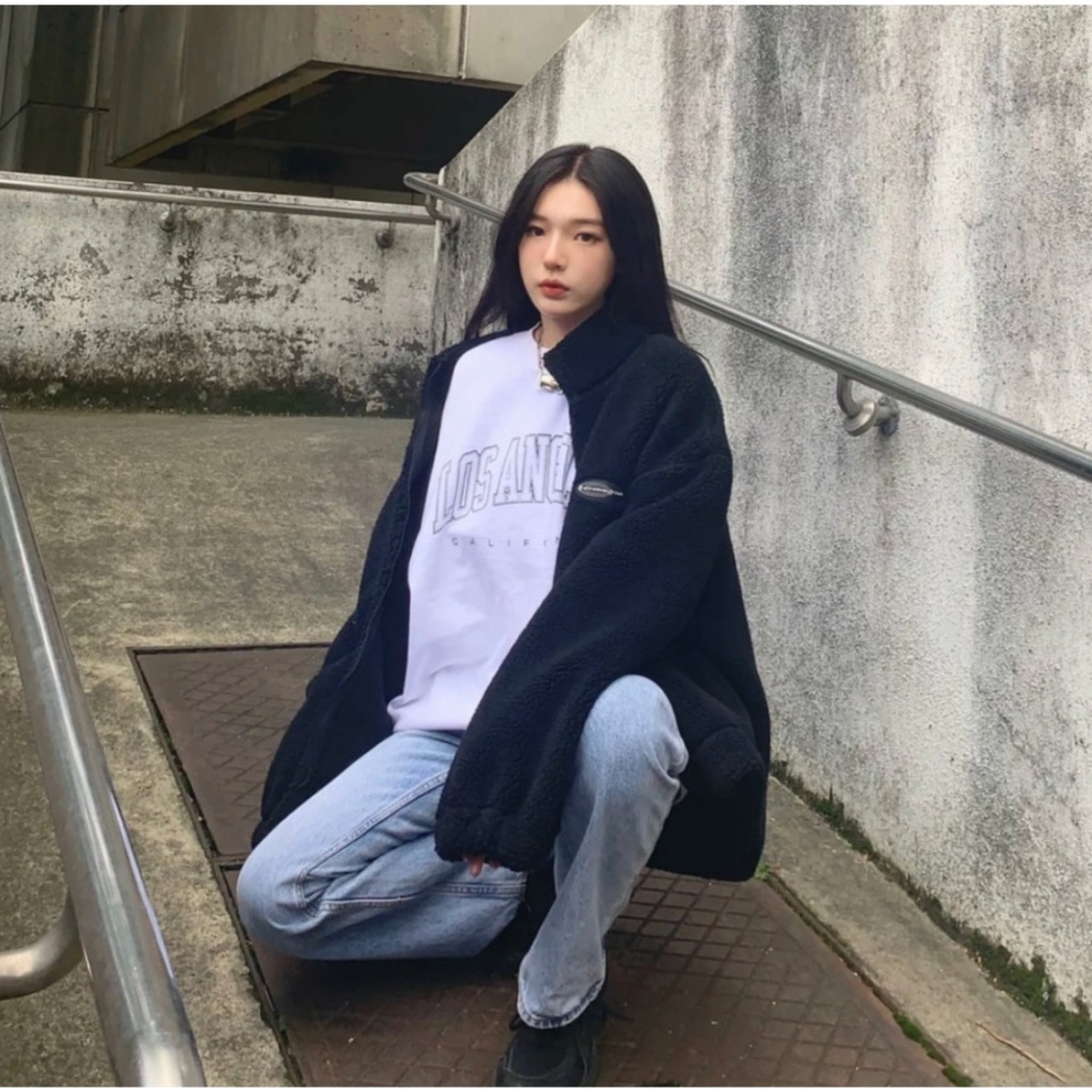 現貨⊹LA印花純白衛衣 🎧 Erica LA Sweatshirt-細節圖5