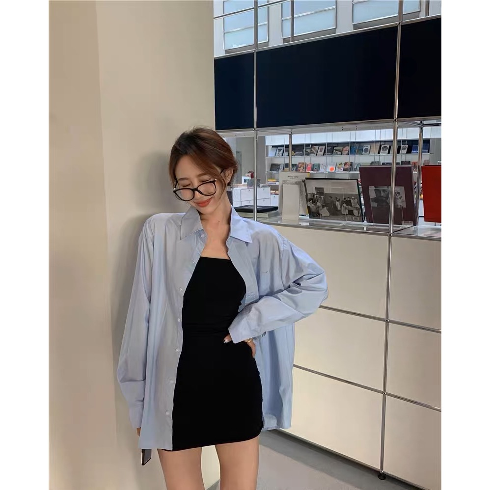 百搭 衣櫃必備藍色襯衫over size落肩長袖襯衫遮陽小外套 休閒單穿外搭 清新襯衫男友襯衫-細節圖5