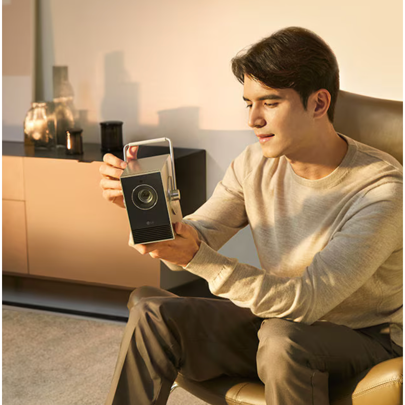 《 LG 樂金 現貨 免運 原廠 送 布幕 》CineBeam Q 小銀河 雷射 4K 短焦微型投影機 微投 投影機-細節圖3