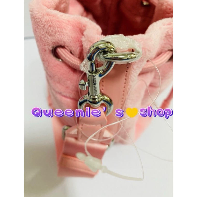 Marc Jacobs 專櫃款簇絨刺繡字母毛巾布束口水桶包-細節圖6