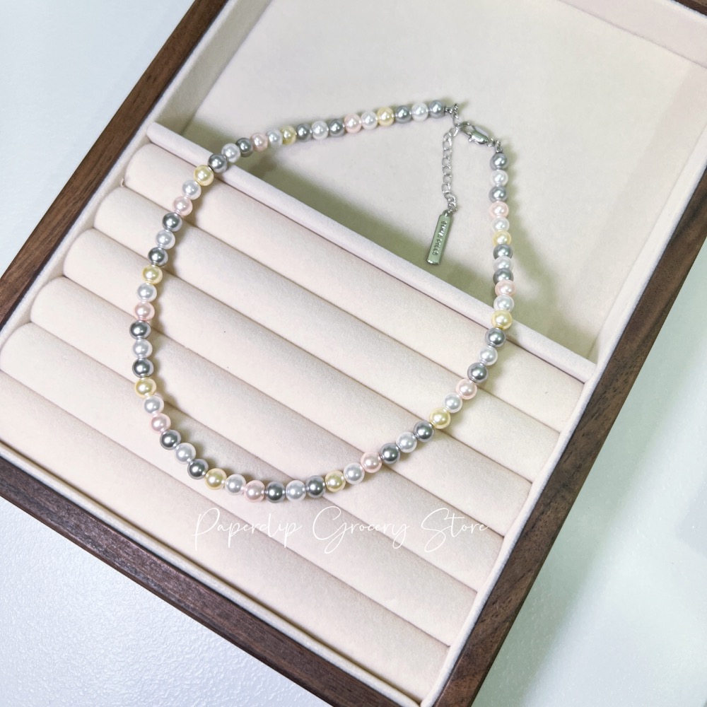 迴紋針雜貨店｜施家糖果彩色珍珠鎖骨鍊-細節圖3