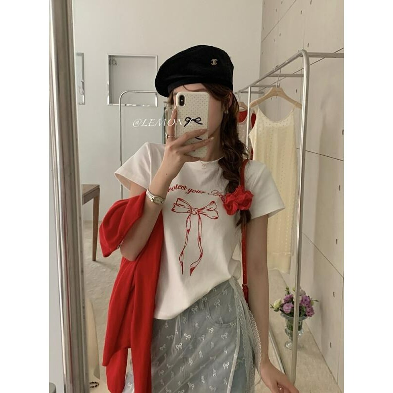 ☆現貨☆ʟᴇᴍᴏɴ sᴛᴜᴅɪᴏ韓系字母飄帶蝴蝶結印花棉T-細節圖3