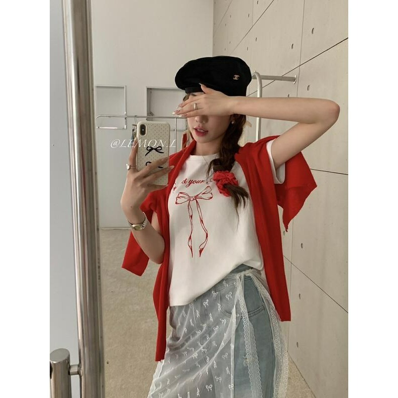 ☆現貨☆ʟᴇᴍᴏɴ sᴛᴜᴅɪᴏ韓系字母飄帶蝴蝶結印花棉T-細節圖4