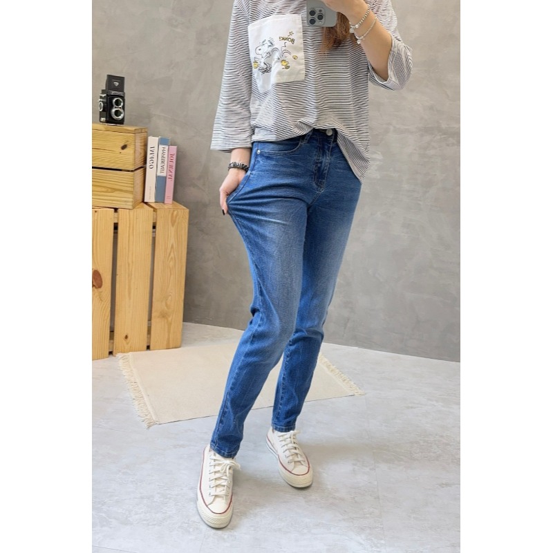 ☆現貨☆超彈抓洗壓紋彈力牛褲-細節圖2