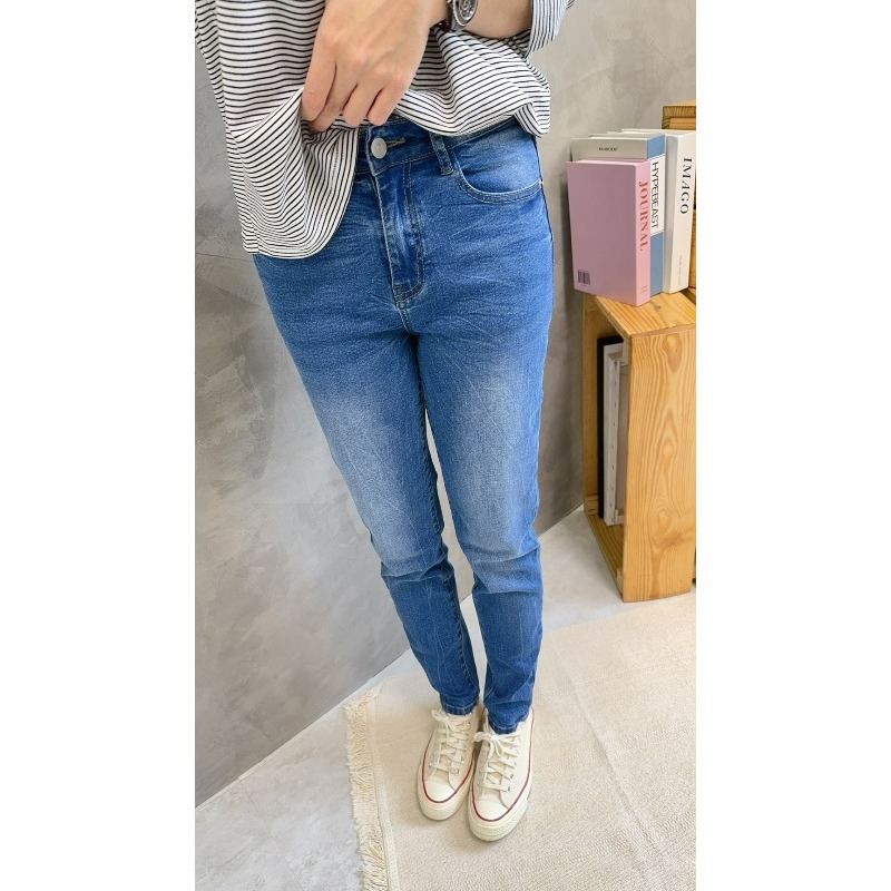 ☆現貨☆超彈抓洗壓紋彈力牛褲-細節圖4