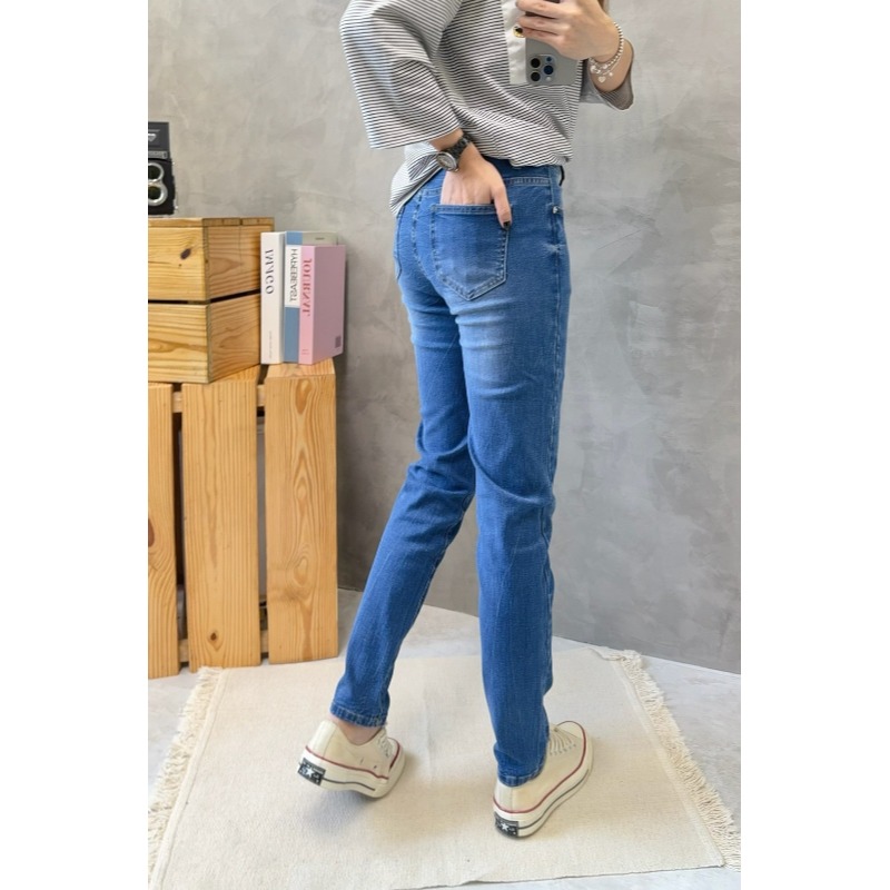 ☆現貨☆超彈抓洗壓紋彈力牛褲-細節圖6